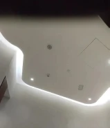 معلم ديكور وجبسم بورد معلم قواطع بارتيشن ديكور محلات بديل خشب