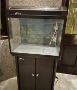 للبيع حوض سمك