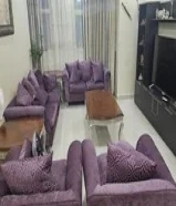 بيعه سريعه طقم كنب مكون من 4 قطع بالاضافه الى طاولة منتصف و طاولتين جانبيتين50600821