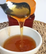 عسل طبیعی و خالص عسل عالي الجودة . 100٪ عسل طبيعي نقي