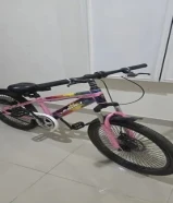 دراجة هوائية تصلح للاطفال من 10 سنوات bike for a kid 10 years and above