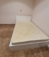 سرير غرفة نوم نفر ونص مع درجين تخزيين