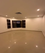 للإيجار شقه الشعب السكني