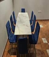 طاولة طعام رخام 8 اشخاص مستعمل بحالة جيدة