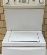 للبيع غسالة بحالة ممتازة من شركة frigidaire