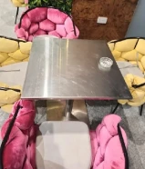 8 كراسي سفرة الوان زاهية للبيت او المطعم