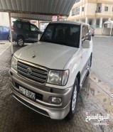 للبيع تويوتا لاندكروزر موديل 2004 GXR ماشيه 120 ألف صبغ الوكاله شرط الفحص