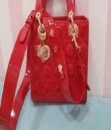 للبيع شنطة يد نسائيه جديدة مستوحى من ماركة ديور For sale, a new women's handbag inspired by the Dior