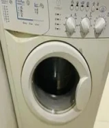 للبيع غسالة انديست مستعملة كالجديد تستحمل 6 كيلو جرام و نظيفة جداً جداً و سعرها رخيص جداً جداً