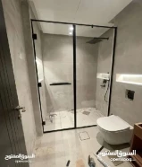 فني زجاج سكريت ومرايا خدمة جميع مناطق الكويت