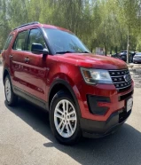 2017 Explorer / All Original and Excellent