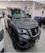 Nissan pathfinder Sl 2019