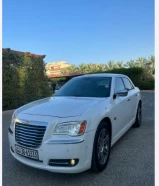 For sale Chrysler C300, 2014 model, Hemi, white, clamshell, in rare condition, condition of examination