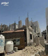 مقاولات عامه و ترميمات مباني مع مساح مع تركيب السيراميك