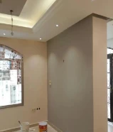 اصباغ وصباغ منازل ودهانات وصبغ غرفوالديكورات جبس بوردو وتركيب ورق جدران وارضيات باركيه وتركيب سراميك