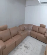 sofa leather good condition for seal كنب جديد صوفا جلد