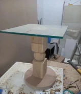 نجار جميع اعمال النجاره والديكور والصيانه وتصليح الأبواب وفك وتركيب الكبتات وجميع اعمال الصيانه