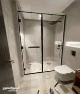 فني زجاج سكريت ومرايا خدمة جميع مناطق الكويت