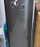 Very clean and working Samsung refrigerator ثلاجة سامسونج نظيفة جدا وشغالة تمام