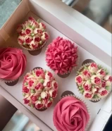 Russian floral designs cupcakes كب كيك