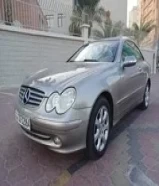 مرسيدس CLK 200 بحالة ممتازة صبغ الوكالة