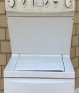 للبيع غسالة + نشافة مدمجة من Frigidaire صناعة امريكي بحالة جيده مستعمل خفيف شبه جديد بسعر ممتاز