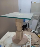 نجار جميع اعمال النجاره والديكور والصيانه وتصليح الأبواب وفك وتركيب الكبتات وجميع اعمال الصيانه