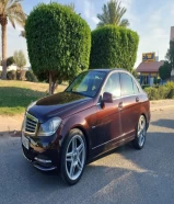 Mercedes benz c200 2012 182km in excellent condition, regular service until now