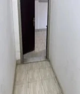 فرد ( نبحث ) عن غرفه في شقه او مشاركة شخص في غرفه بحيث يكون 3 أفراد بالغرفة60731374