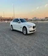 BMW 730Li عداد 71 الف صبغ الوكالة