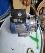 صيانه واصلاح جميع انواع مضخات المياه والمحركات ومولدات الكهرباء