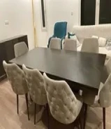 طاولة طعام 8 كراسي مع بيرو من صفاة هوم شبه جديدة سعرها الشراء 700 دك للبيع بداعي السفر 150 دك61007242