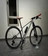 Carbon mountain bike..very light.very good condition