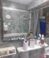 مراية حمام او تواليت تنفع لأشياء كثيرة66594493