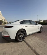 بورش باناميرا مديل 2025 عداد 6 آلاف