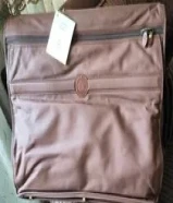 للباحثين عن التميز و الجودة و الأصالة...حقيبة ملابس تصلح لكافة الأغراض،،براند إيطالي جلد طبيعي ،، جديدة لم تستخدمماركة D&N Rossi صناعة إيطالية بالشهادة.Share