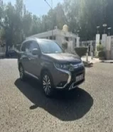 ميتسوبيشي اوتلاندر فل كامل المواصفات 2019