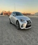 لكزس IS 200T موديل 2017