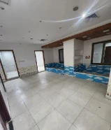 دور تجاري مساحه 240 متر بالسالمية قطعة 6