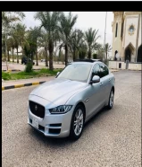 جاكور XE للبيع موديل ٢٠١٨ بسعر مناسب