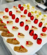 كل انواع العصيار الفريش طبيعية بدون اي منكهات او اظافات صحية جدا وحلويات مناسبات واستهلاك عاءلي