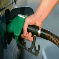الديزل VS البنزين: ما هو الأفضل للسيارات في الكويت؟